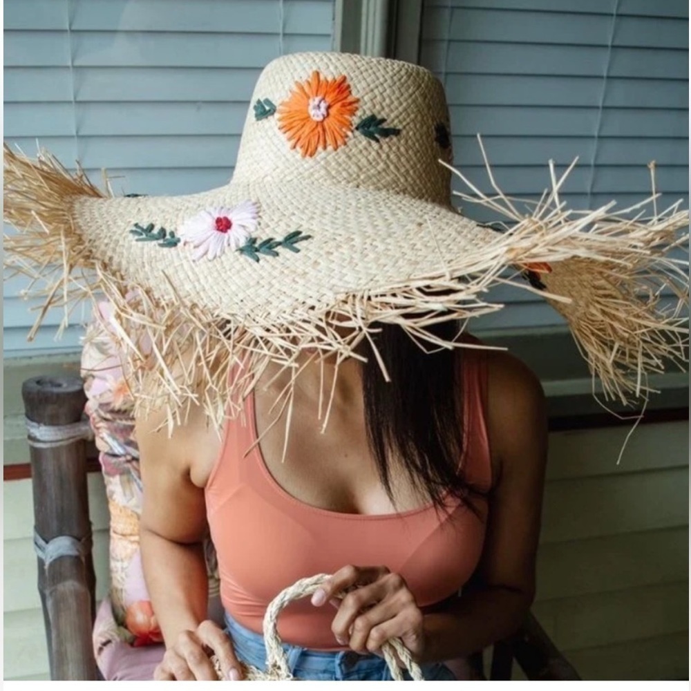 NEW HAT ATTACK CHARLOTTE SUNHAT - Picture 2 of 5